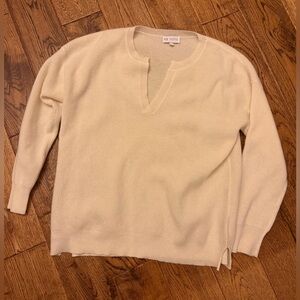 Ex Voto Small cream 100% cashmere sweater smoke and pet free home perfect condit